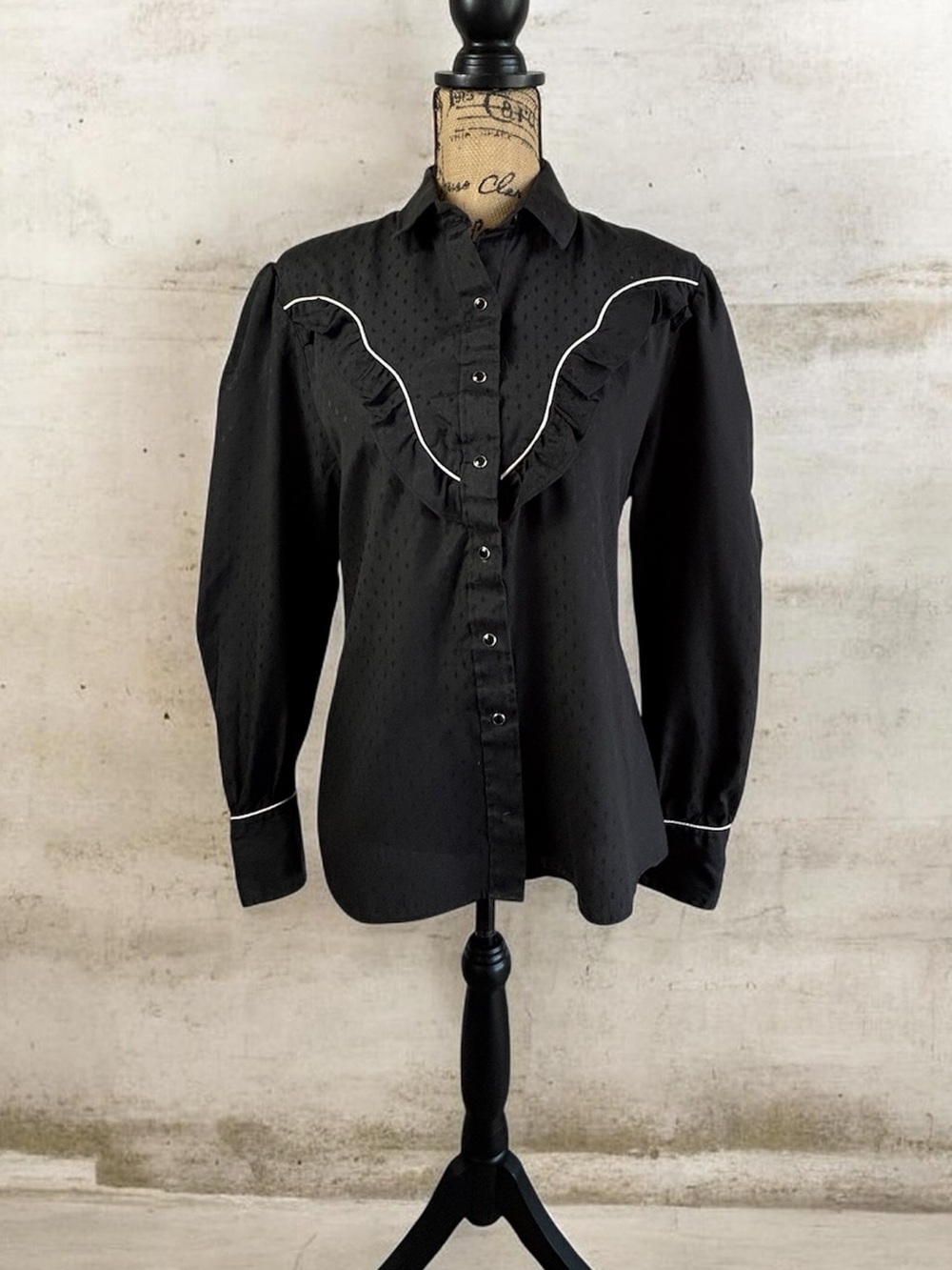 Vintage 90s Cameo Rose Black Ruffled Western Blouse